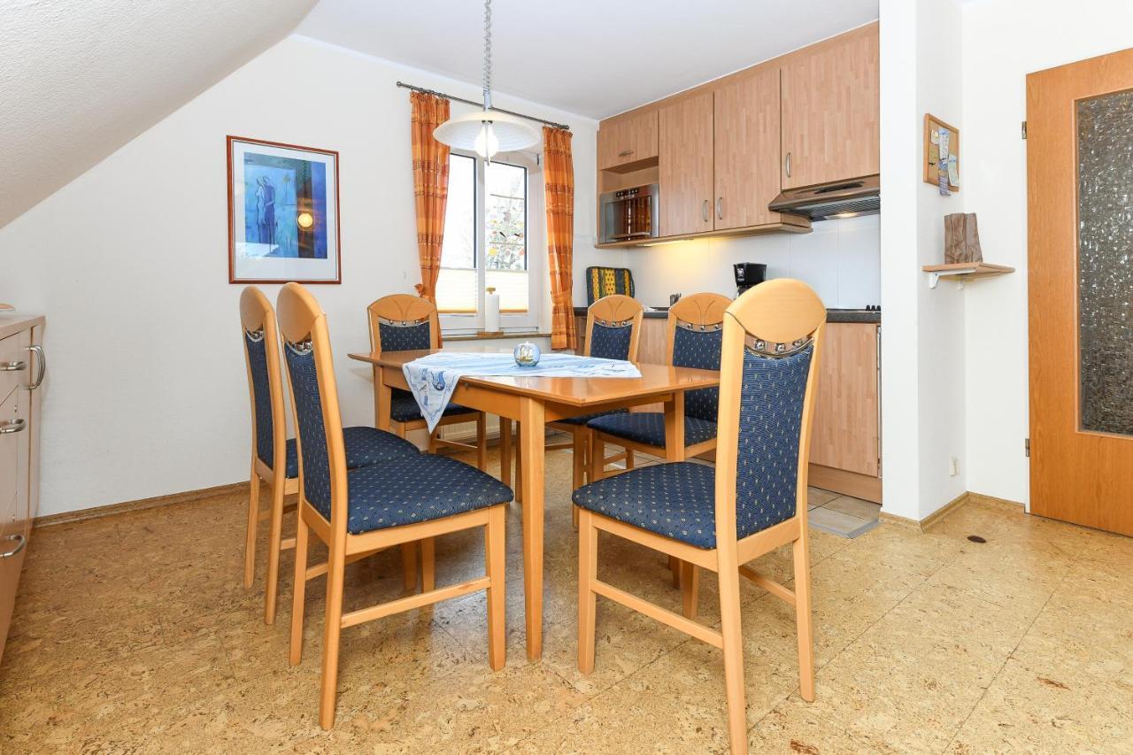 Ferienwohnung Juist Inselhaus Am Deich Neuharlingersiel Exterior photo